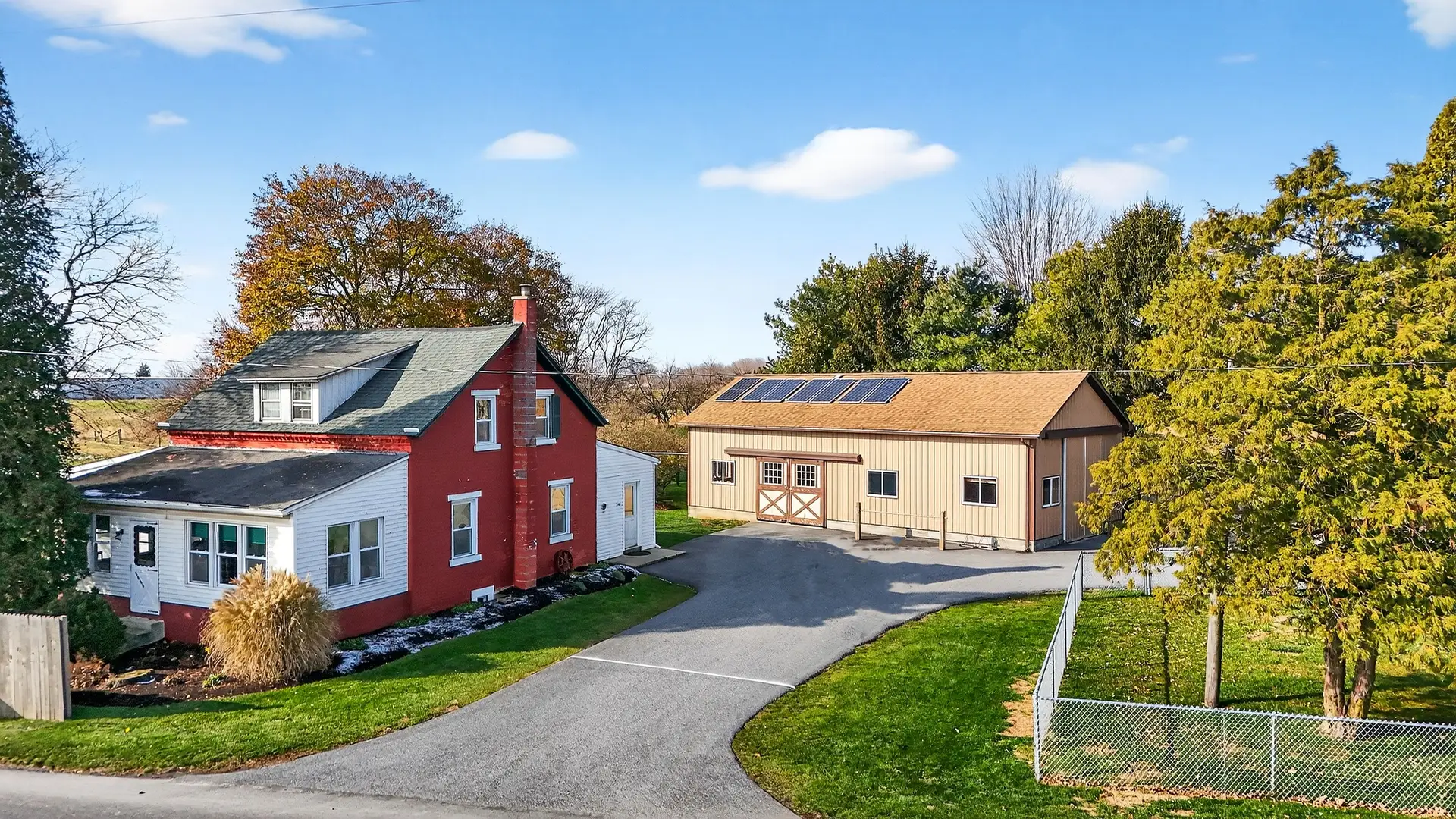 HORSESHOE ROAD HOMESTEAD - 2445 Horseshoe Rd, Lancaster, PA 17601, USA - Intel Auctions