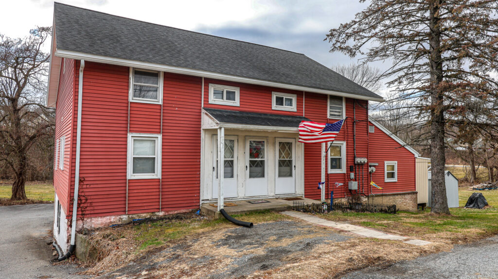 Mountville Apartments - 3906 Columbia Ave, Mountville, PA, USA - Intel Auctions