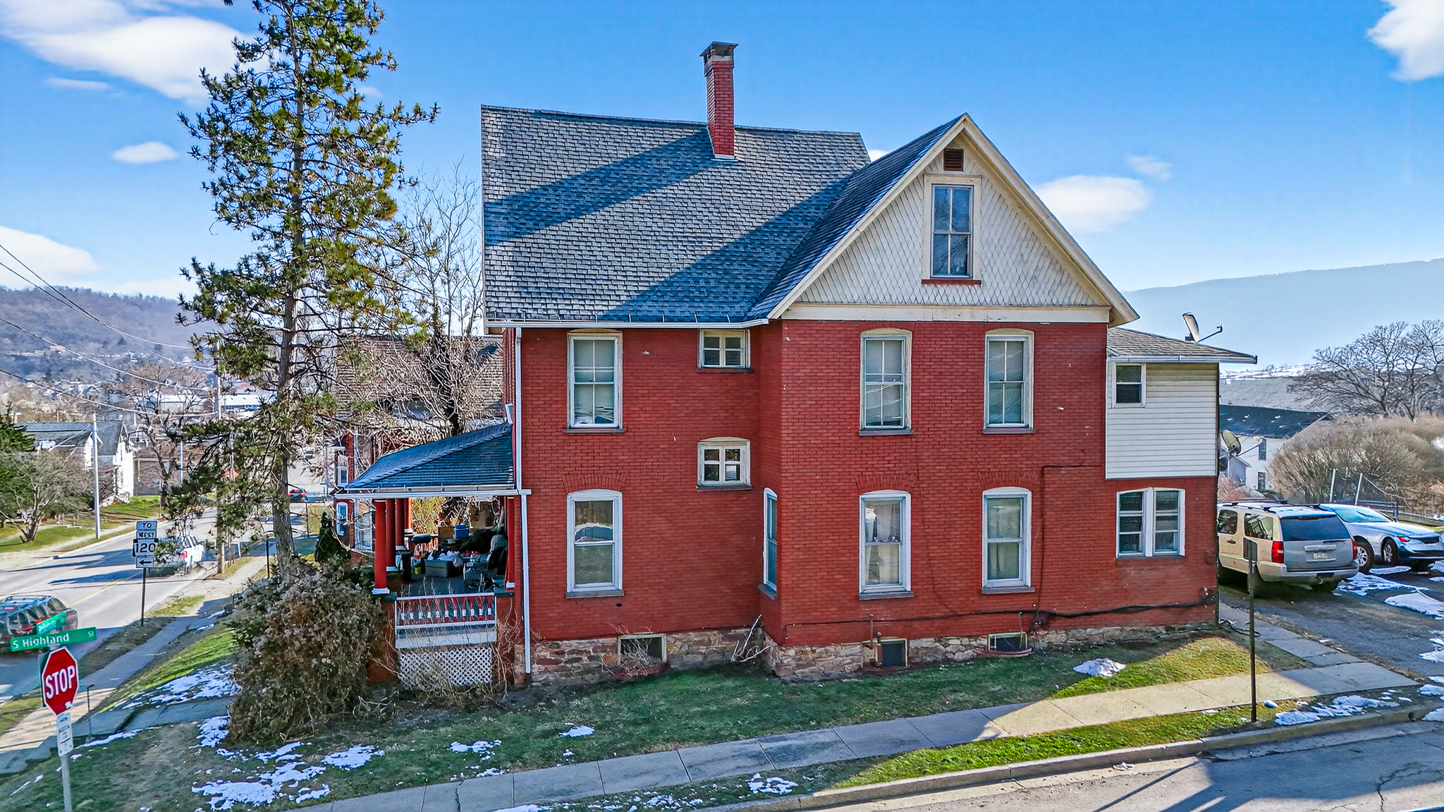 Lock Haven 3 unit Apartment - 624 Bellefonte Ave, Lock Haven, PA, USA - Intel Auctions