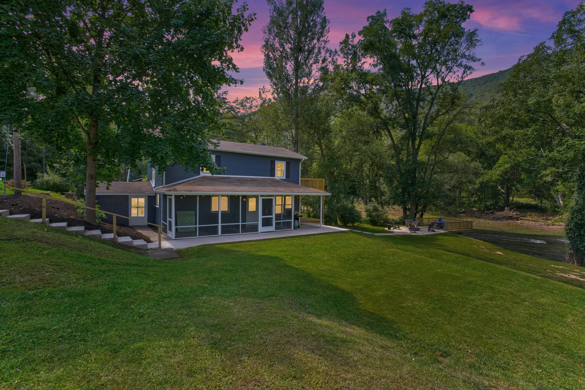 Pine Creek Lodge - 96 Frog Hollow, Jersey Shore, PA, USA - Intel Auctions