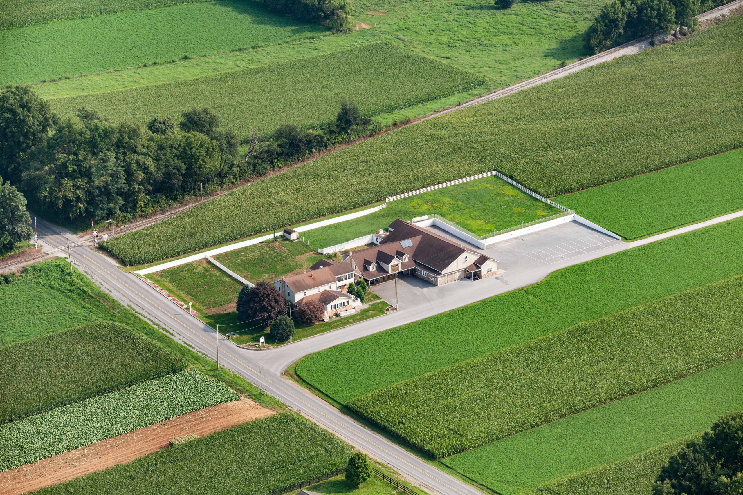 Paradise Homestead + - 113 Black Horse Road, Paradise, PA, USA - Intel Auctions