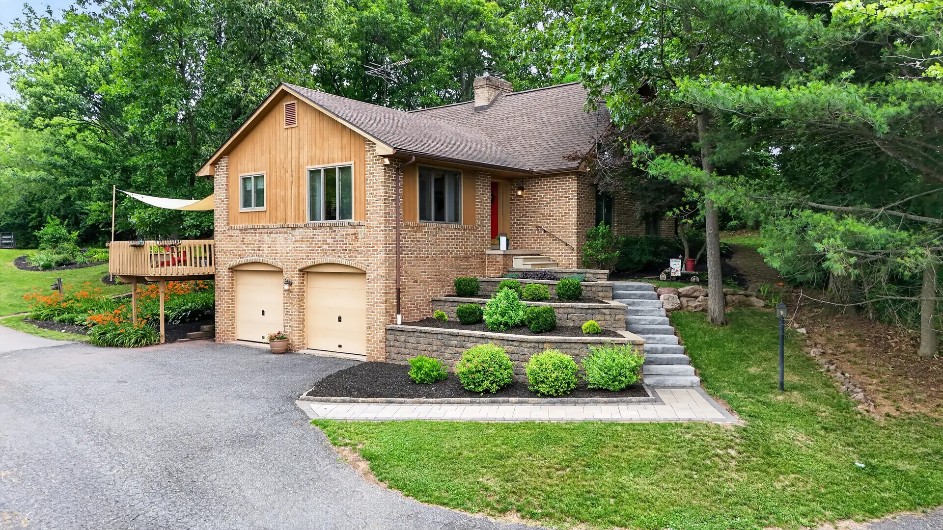 Valley View Real Estate - 2571 Valley View Rd, Morgantown, PA, USA - Intel Auctions