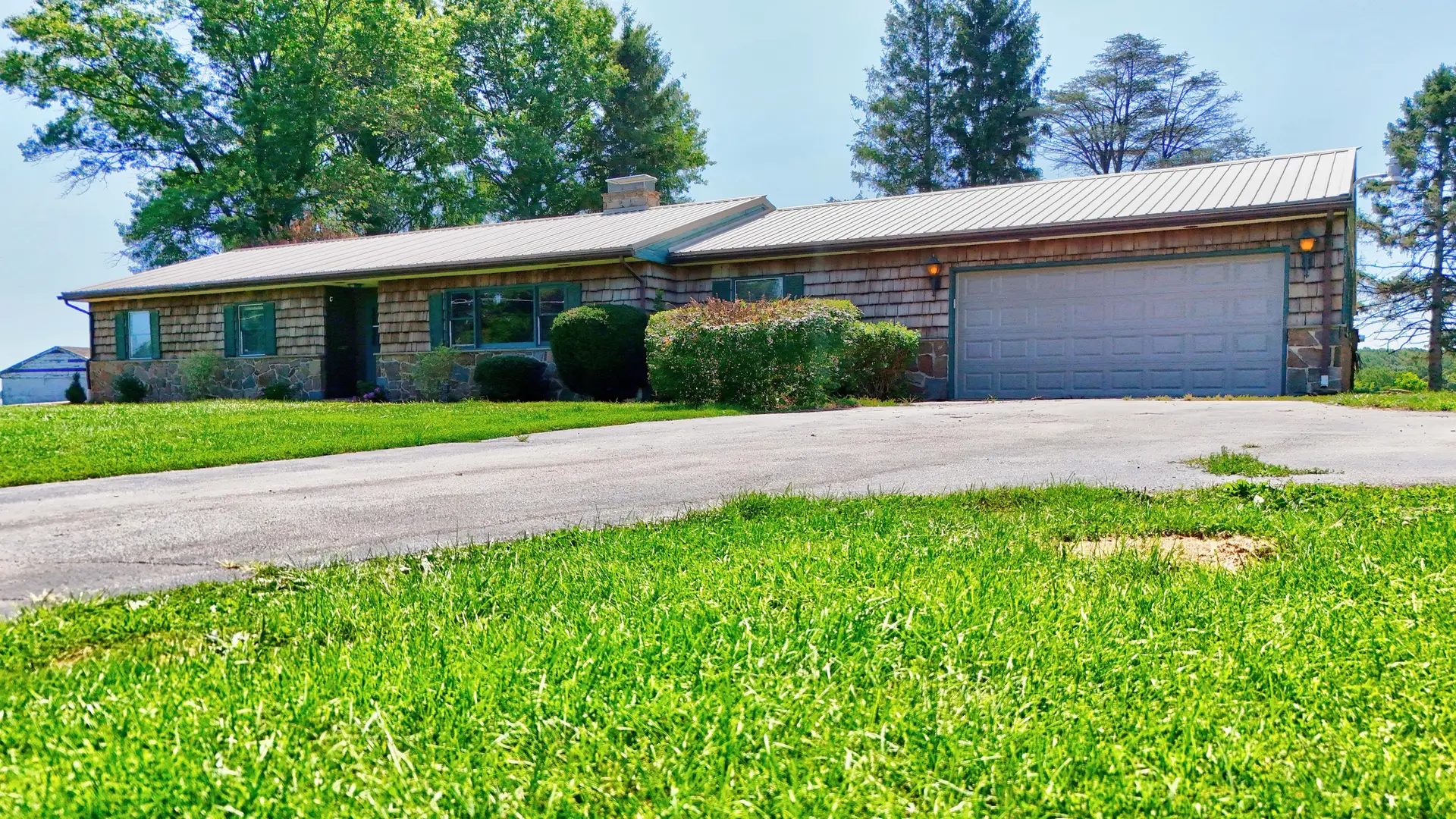 THE COUNTRYSIDE ABODE - 254 Street Road, Cochranville, PA, USA - Intel Auctions