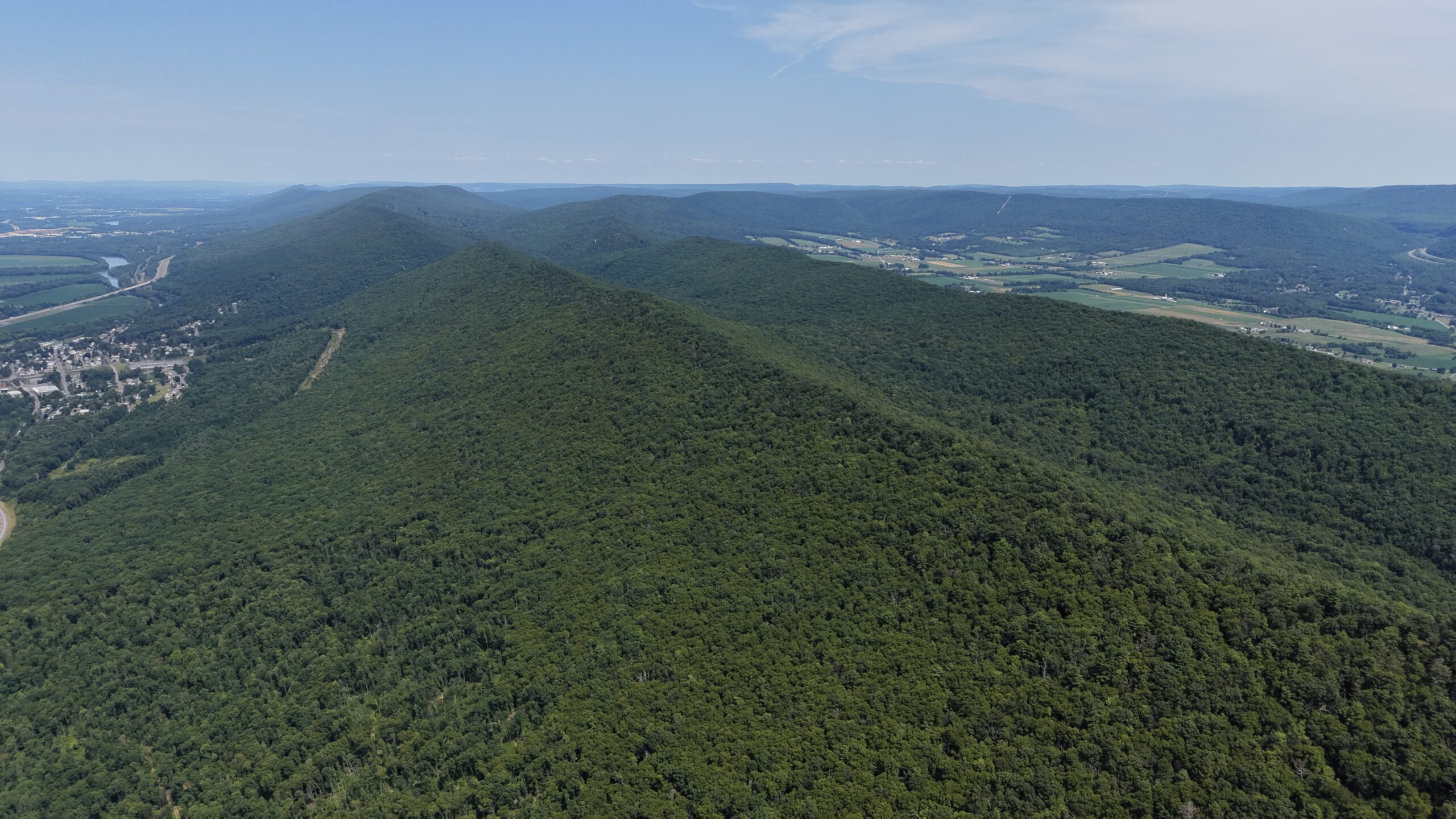 Clinton County Hunting - 880 Phoenix Ln, Mill Hall, PA, USA - Intel Auctions