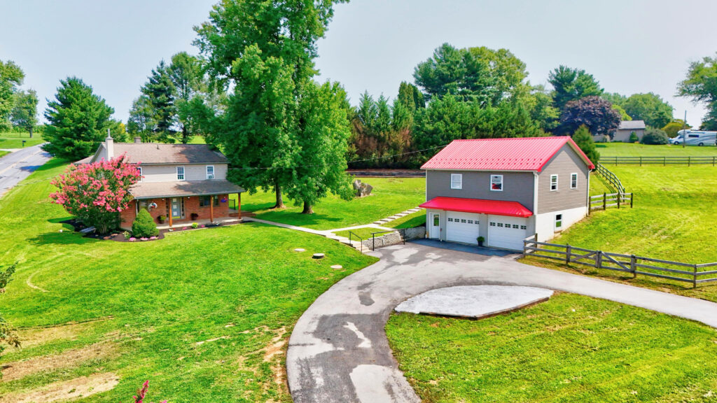 951 Pilgrims Pathway - 951 Pilgrims Pathway, Peach Bottom, PA, USA - Intel Auctions