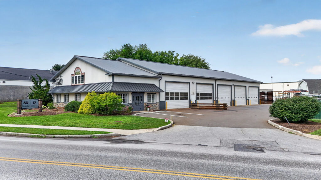 COMMERCIAL REAL ESTATE - 14 North Ronks Road, Ronks, PA, USA - Intel Auctions