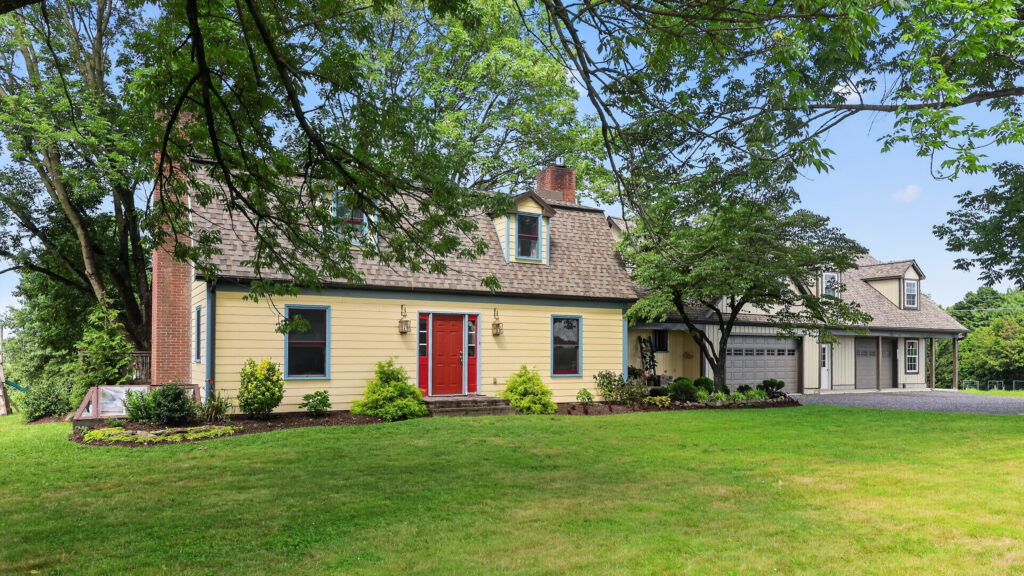 Spectacular Setting - 126 West Newport Road, Lititz, PA, USA - Intel Auctions