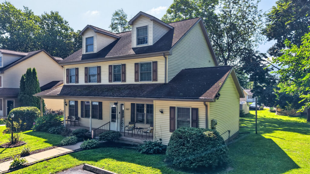 Upscale Duplex - 2425-2427 Lila Lane Williamsport, PA - Intel Auctions
