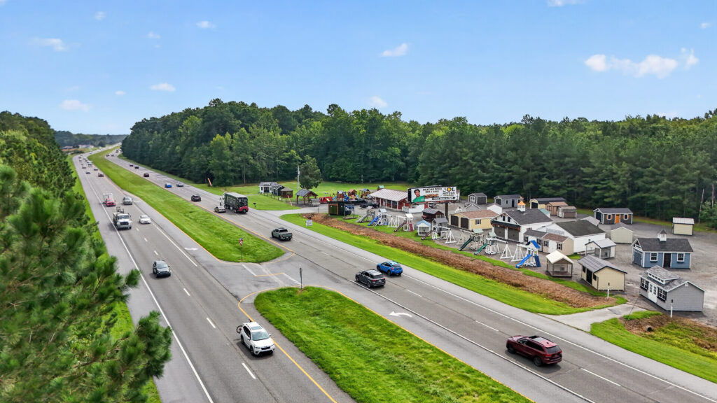 TRAFFIC & TROPHIES - 18554 DuPont Blvd Georgetown, DE - Intel Auctions